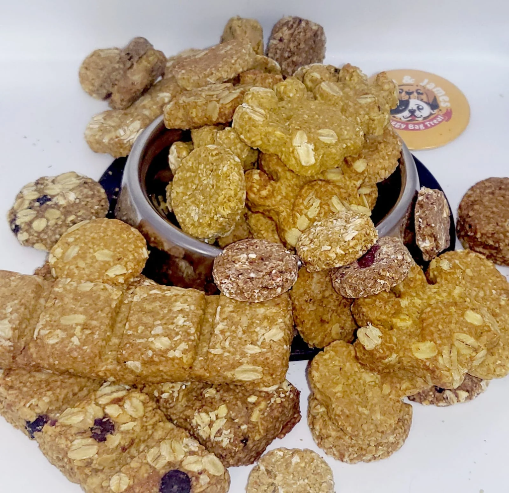 Doggy Treats: A Kiss Of Love Every Doggo Deserves