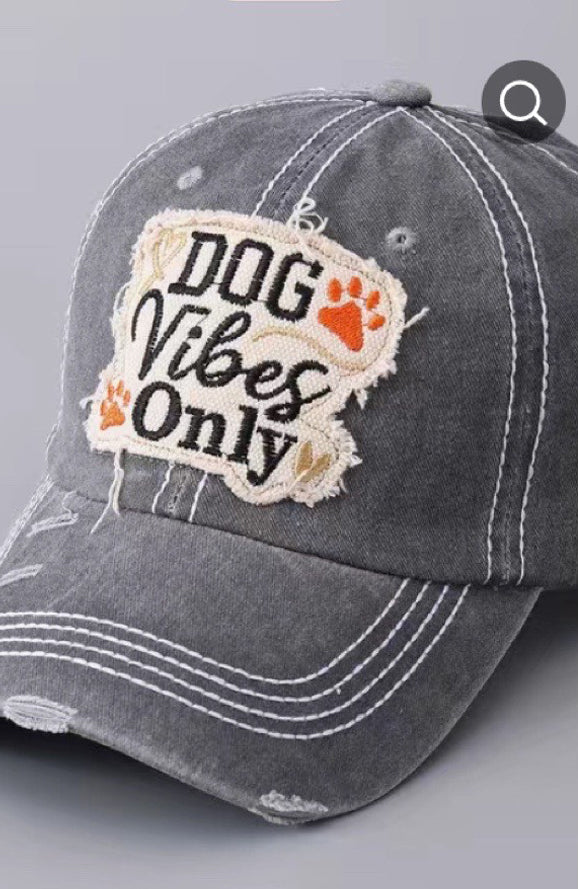 Hat for Dog Lovers: Dog Vibes Only